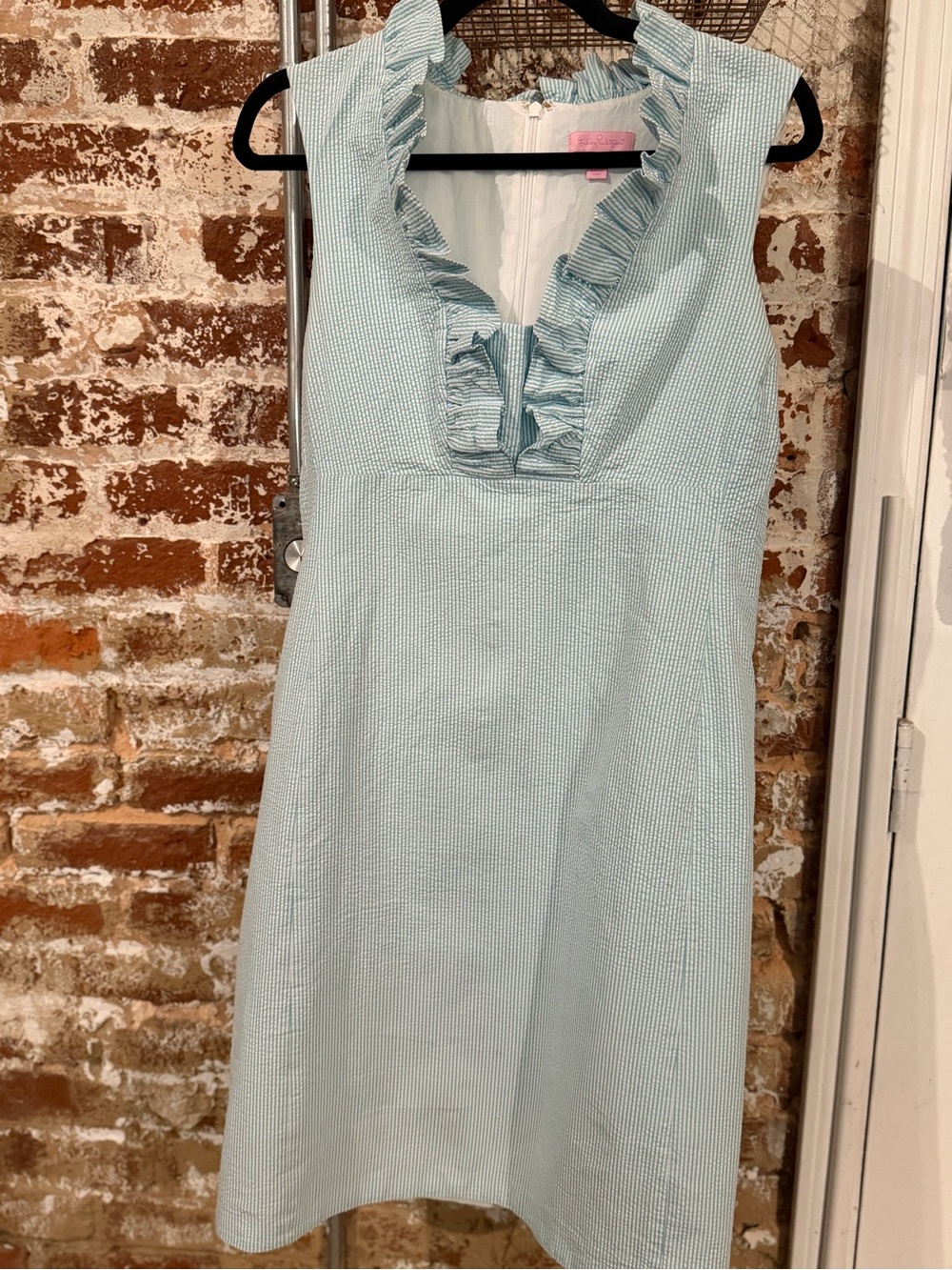 Lilly Pulitzer Adeline Shift Dress in Blue Lucky Seersucker, Size 12 - Picture 2 of 8